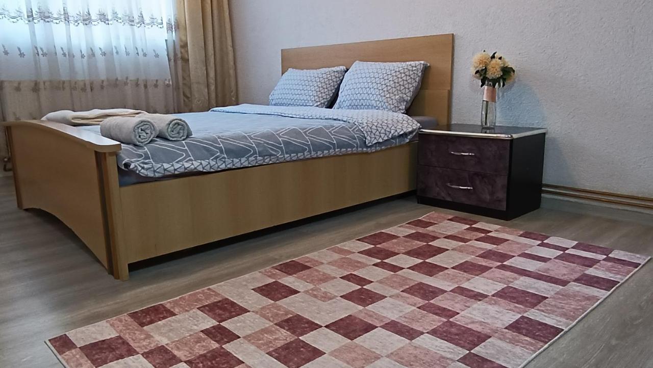 City Park Apartments プリシュティナ エクステリア 写真