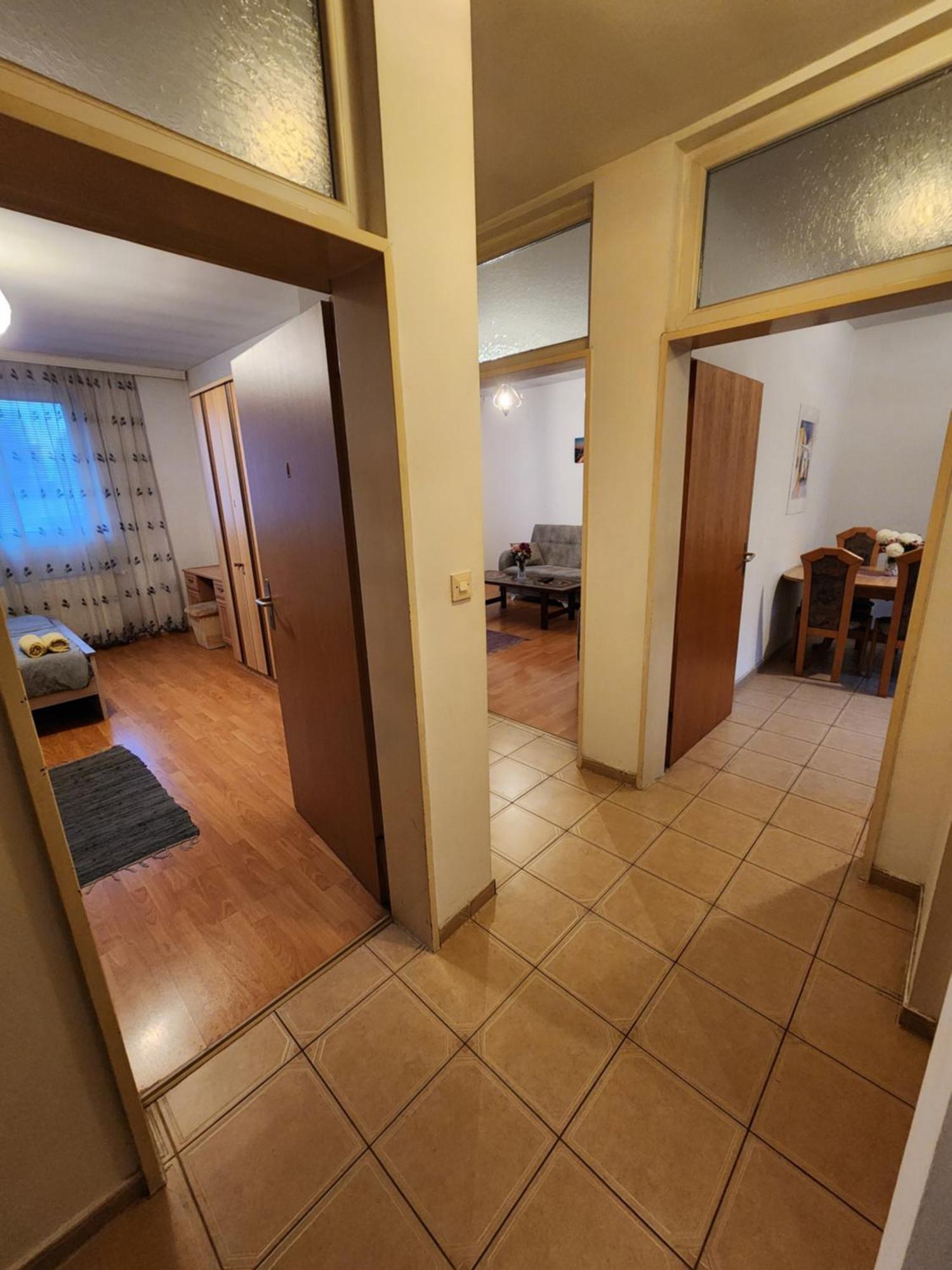 City Park Apartments プリシュティナ エクステリア 写真