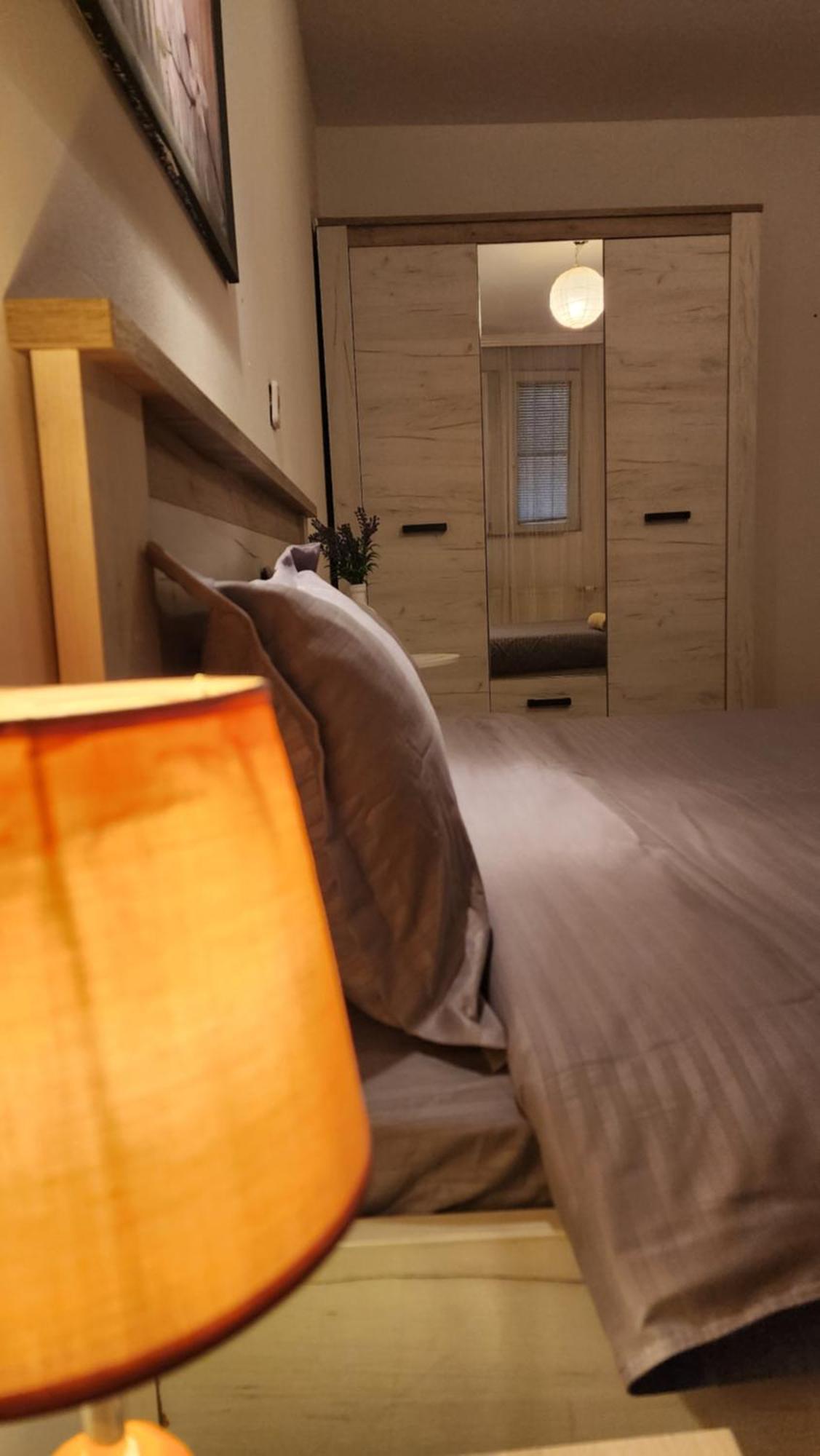 City Park Apartments プリシュティナ エクステリア 写真